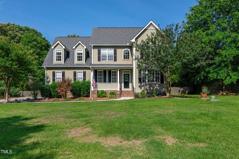 8140 Consella Way, Willow Springs, NC 27592