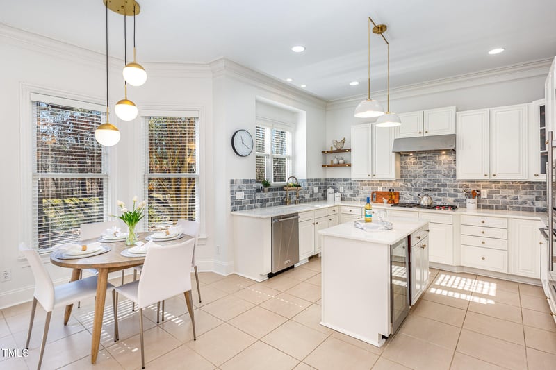 81409 Alexander , Chapel Hill, NC 27517
