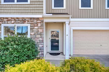 8144 Hovingham Way, Raleigh, NC 27616