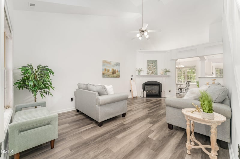 8145 Rolling Glenn Dr, Raleigh, NC 27616