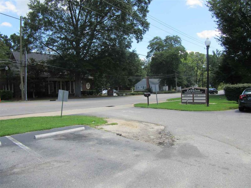 815 N Arendell Ave #2C, Zebulon, NC 27597