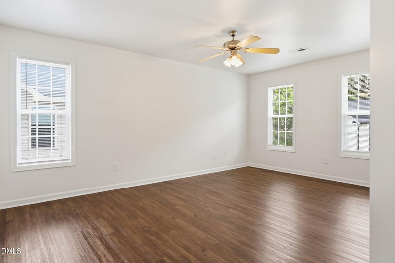 815 Brookhannah Ct, Fuquay Varina, NC 27526