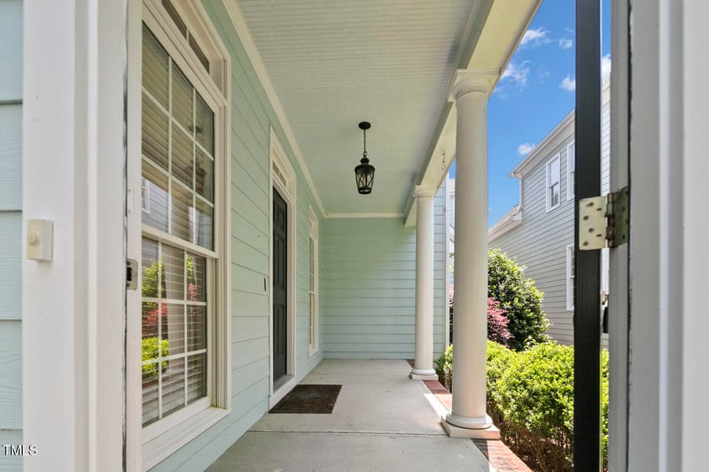 815 Carpenter Town Ln, Cary, NC 27519