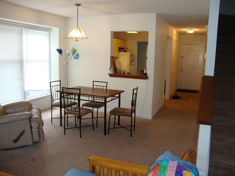 815 Edward St #B, Chapel Hill, NC 27516