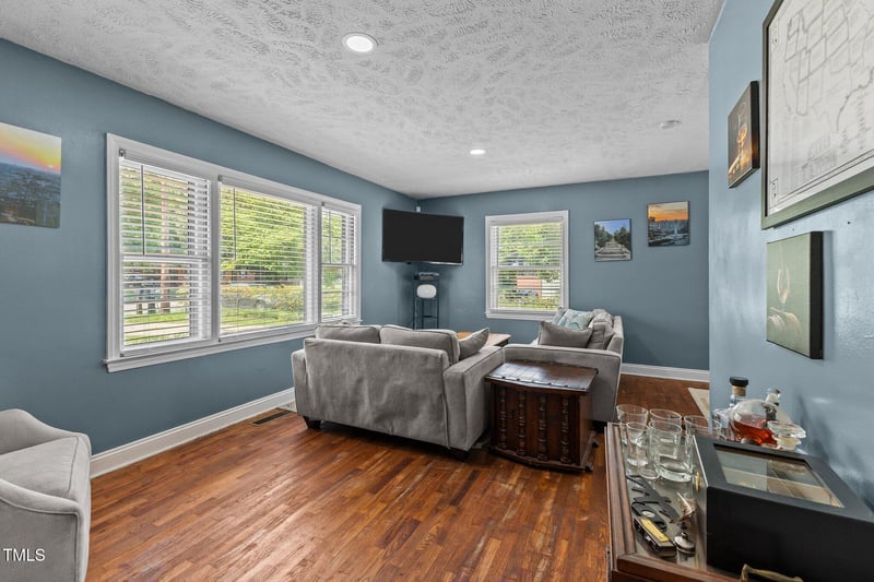 815 Hemlock Dr, Fayetteville, NC 28304