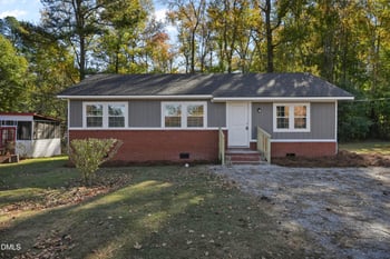 815 Hillwood St, Sanford, NC 27330
