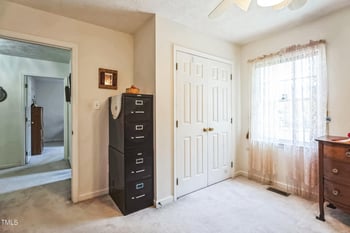 815 La Quinta Ln, Hope Mills, NC 28348
