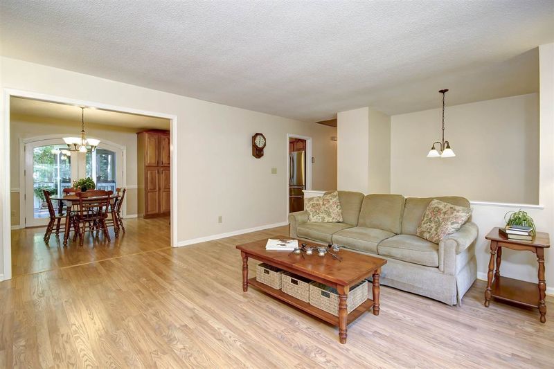 815 Madison Ave, Cary, NC 27513