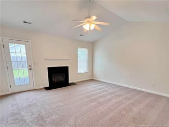 815 Nighthawk Pl, Fayetteville, NC 28314