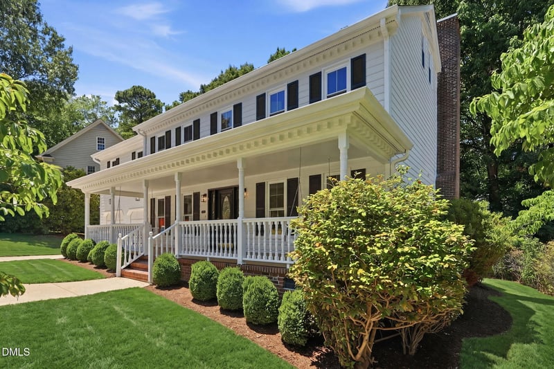 815 Northwoods Dr, Cary, NC 27513