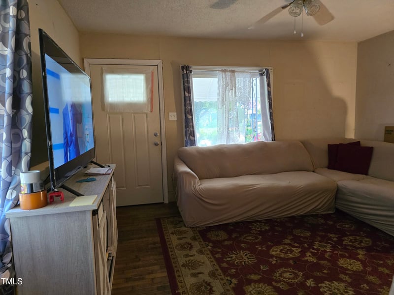 815 Ridgeway Ave, Durham, NC 27701