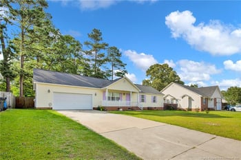 815 Turkey Ridge Dr, Fayetteville, NC 28314