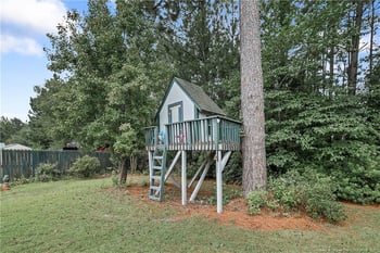815 Whispering Pines Rd, Fayetteville, NC 28311