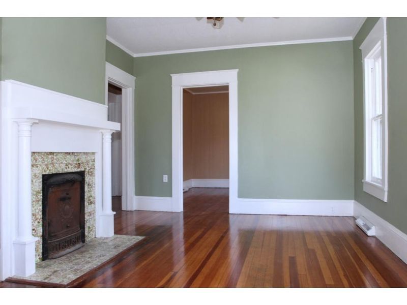 815 Williams St, Burlington, NC 27217
