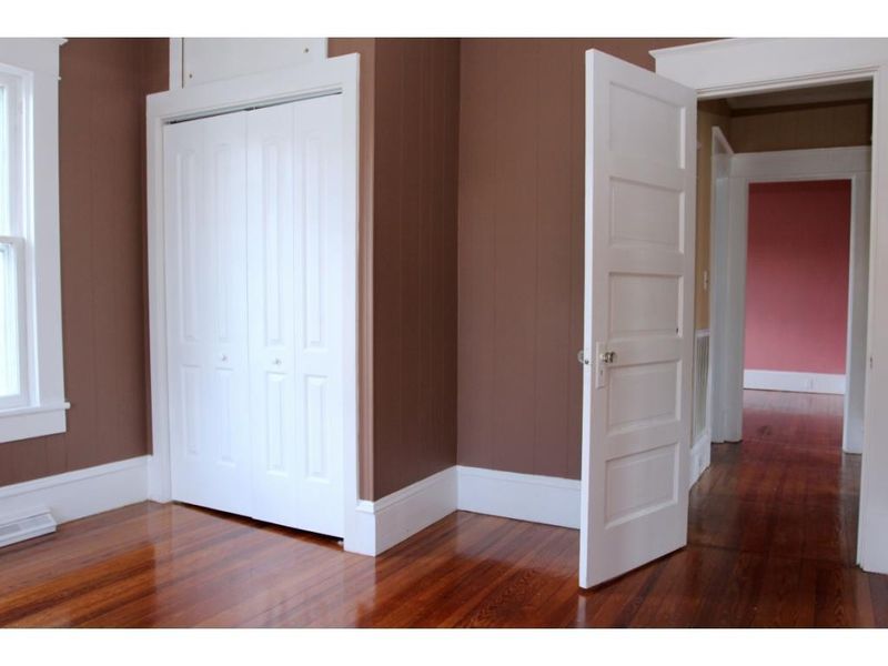815 Williams St, Burlington, NC 27217