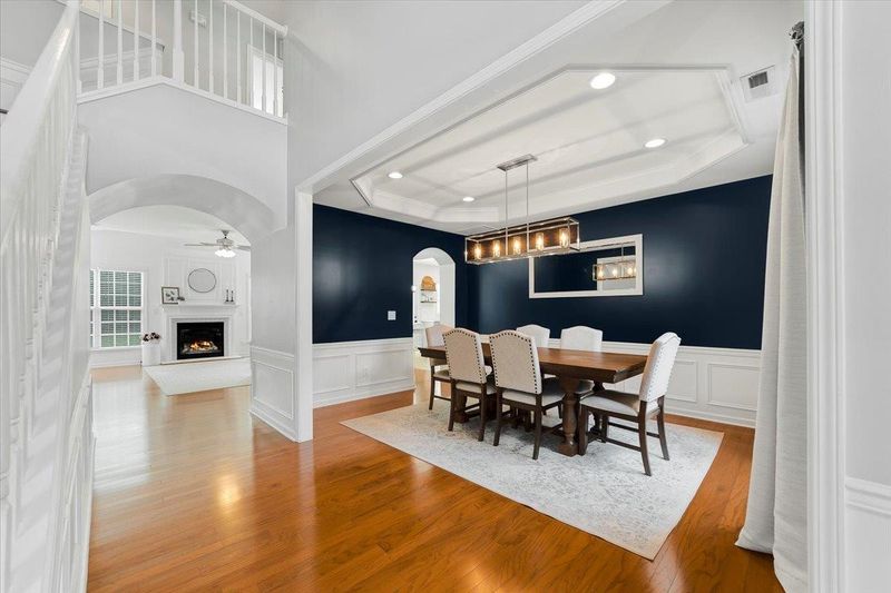 8151 Sommerwell St, Raleigh, NC 27613