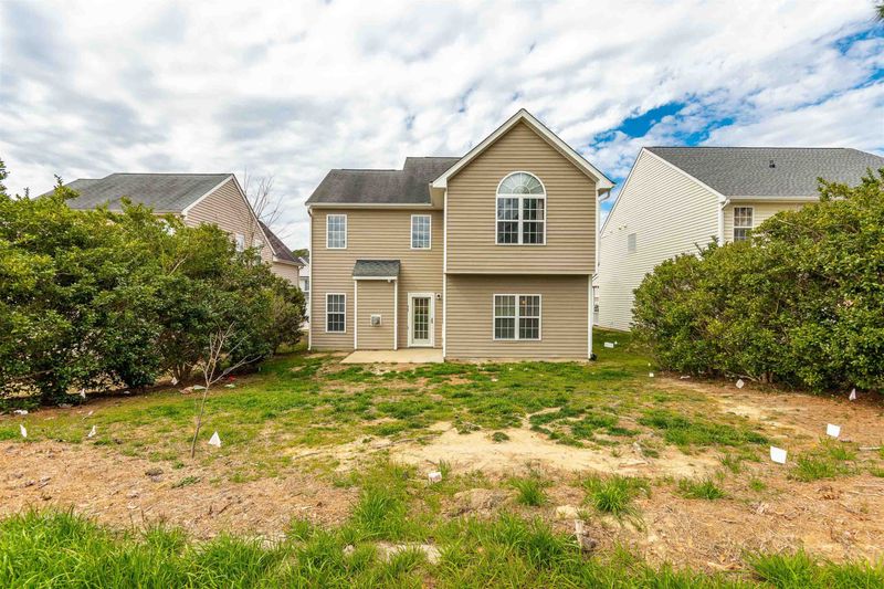 8156 Willowglen Dr, Raleigh, NC 27616