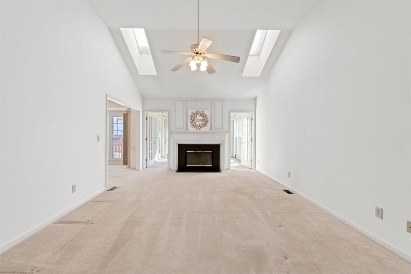 816 Beddingfield Dr, Knightdale, NC 27545