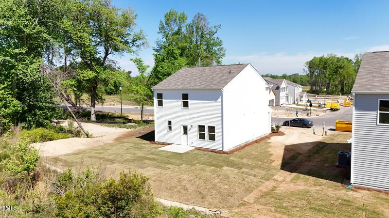 816 Berkeley Glen Rd, Zebulon, NC 27597