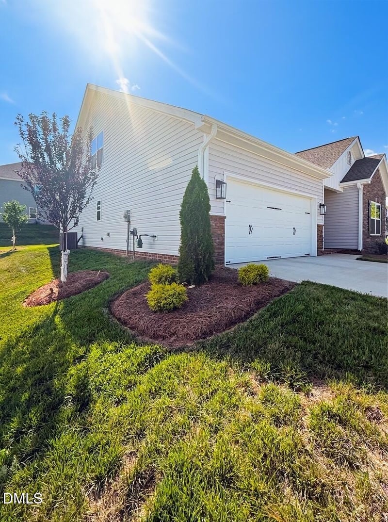 816 Council Ridge Rd #15, Graham, NC 27253
