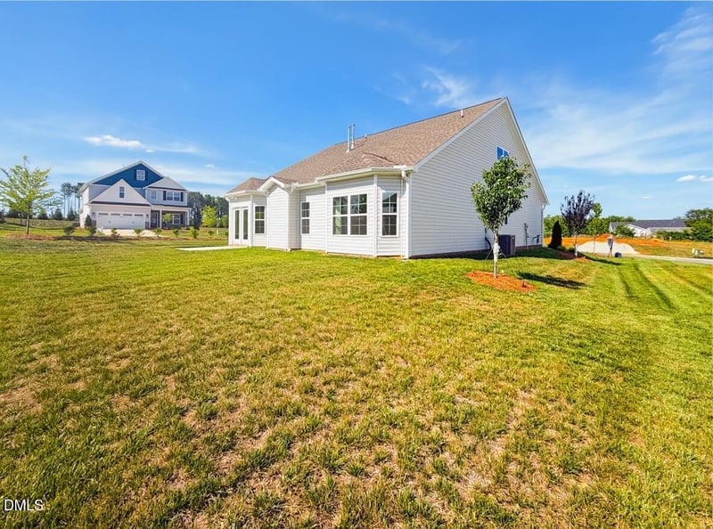 816 Council Ridge Rd #15, Graham, NC 27253