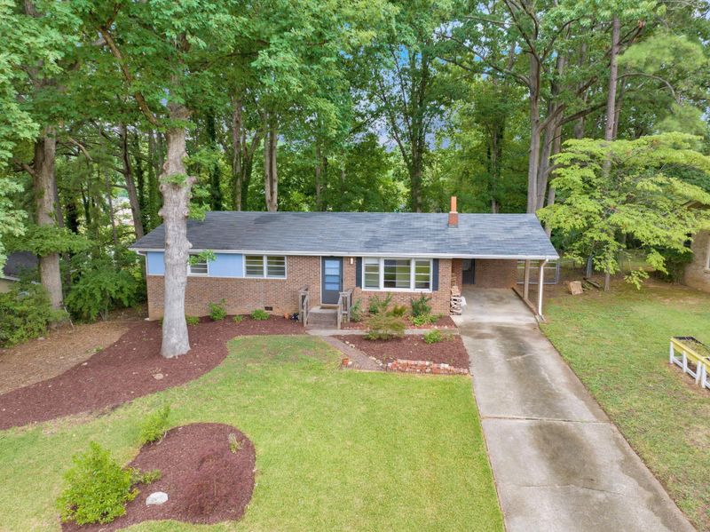 816 Curtiss Dr, Garner, NC 27529