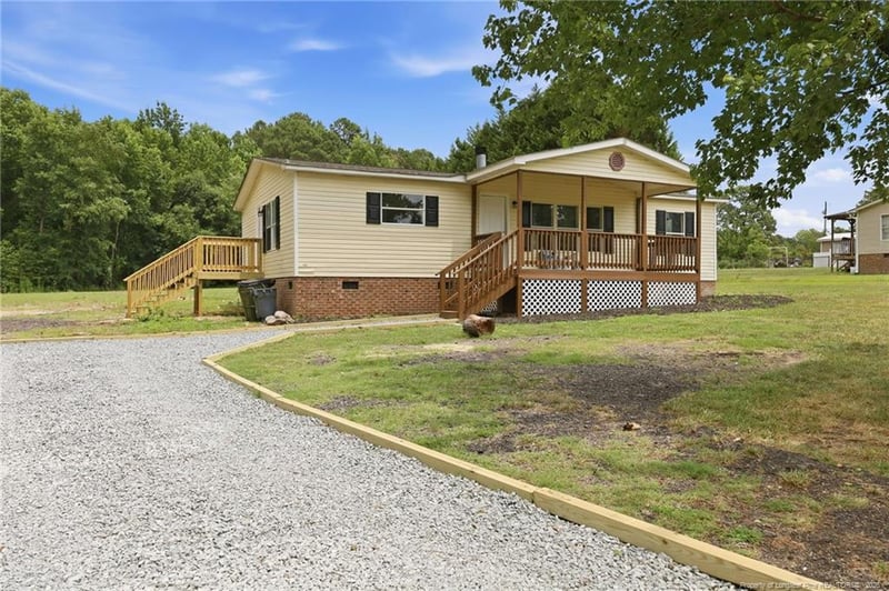 816 Dusty Winds Ct, Willow Springs, NC 27592