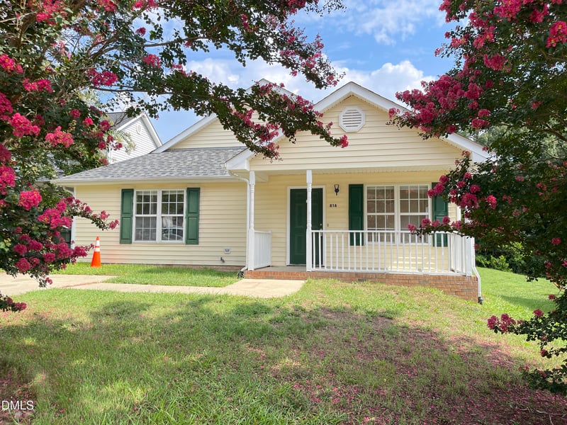 816 Elkhart Dr, Raleigh, NC 27610