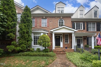 816 Gaston Wood Ct, Raleigh, NC 27605