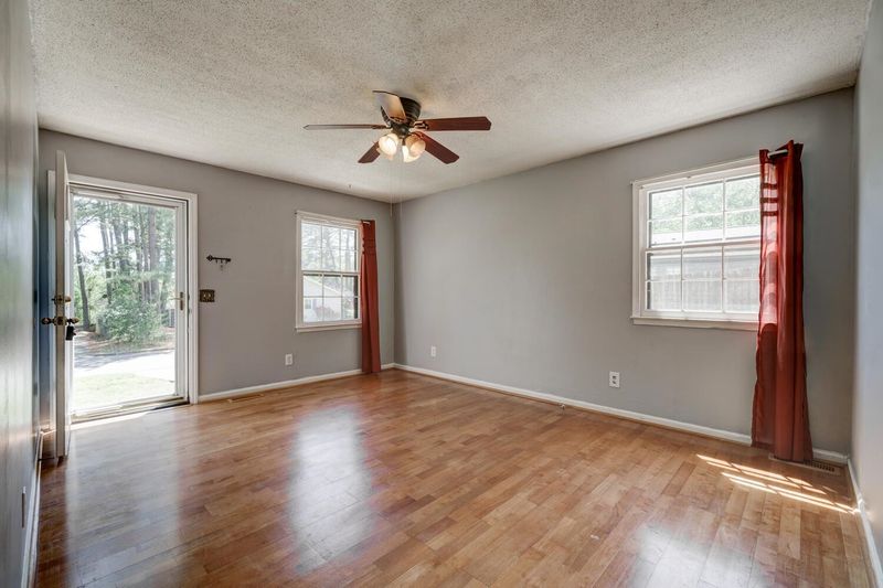 816 Havenwood Ct, Raleigh, NC 27615