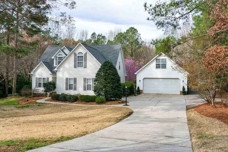 816 Rainer Ct, Garner, NC 27529