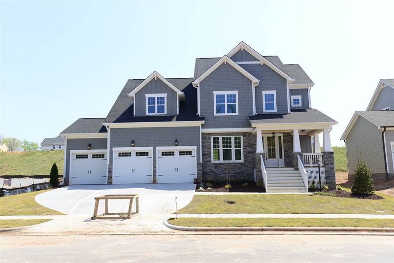 816 Rambling Oaks Ln, Holly Springs, NC 27540