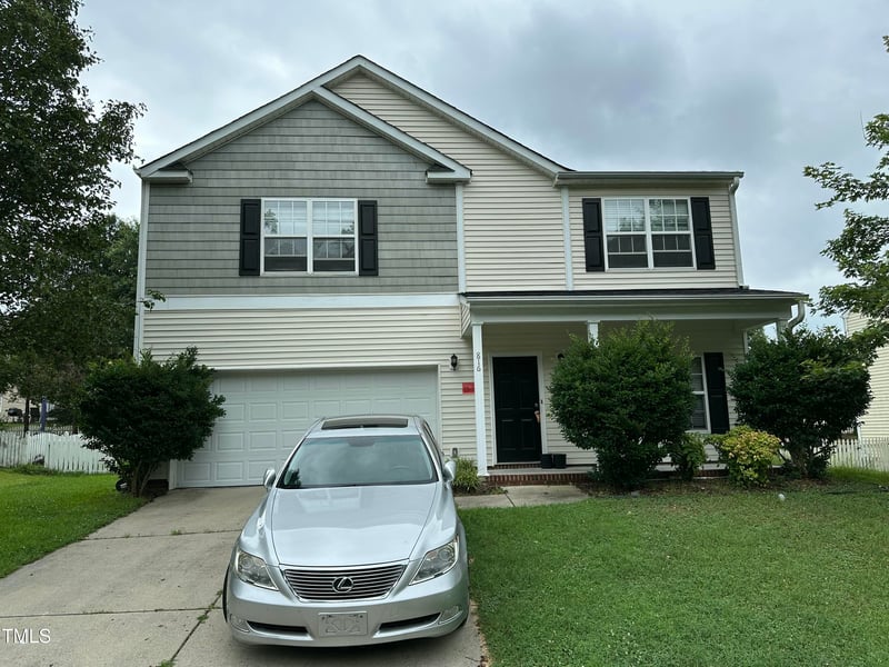 816 Steamboat St, Knightdale, NC 27545