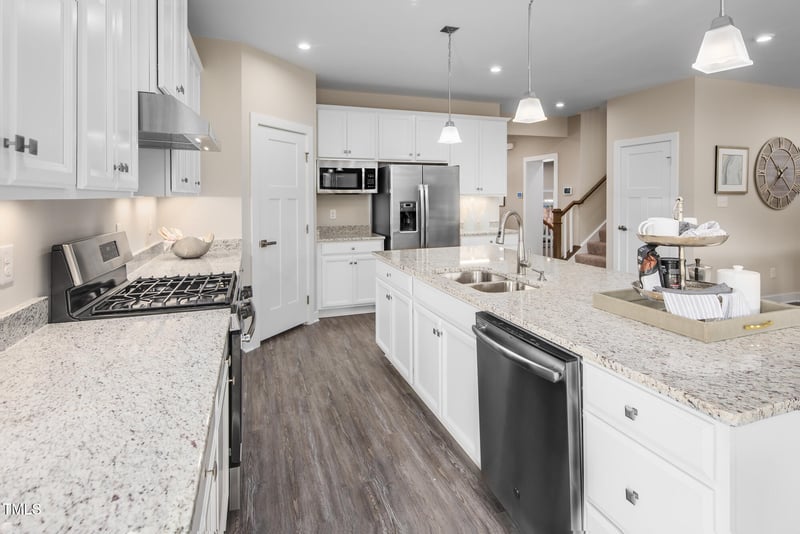 816 Walker Ridge Way, Willow Springs, NC 27592
