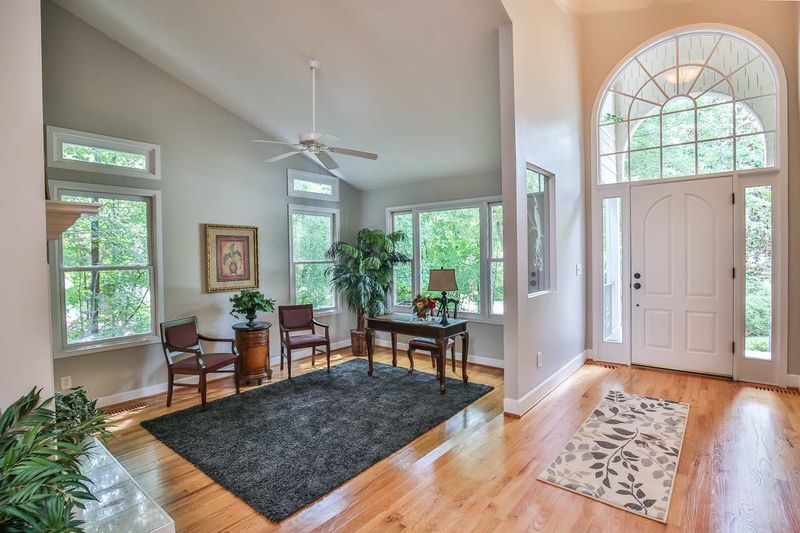 81609 Alexander, Chapel Hill, NC 27517