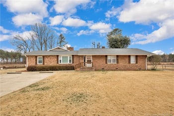 8161 130 Hw, Maxton, NC 28364