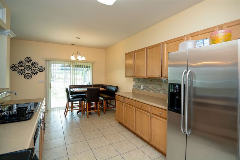 8168 Willowglen Dr, Raleigh, NC 27616