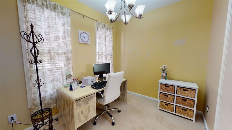 8169 Rolling Glenn Dr, Raleigh, NC 27616