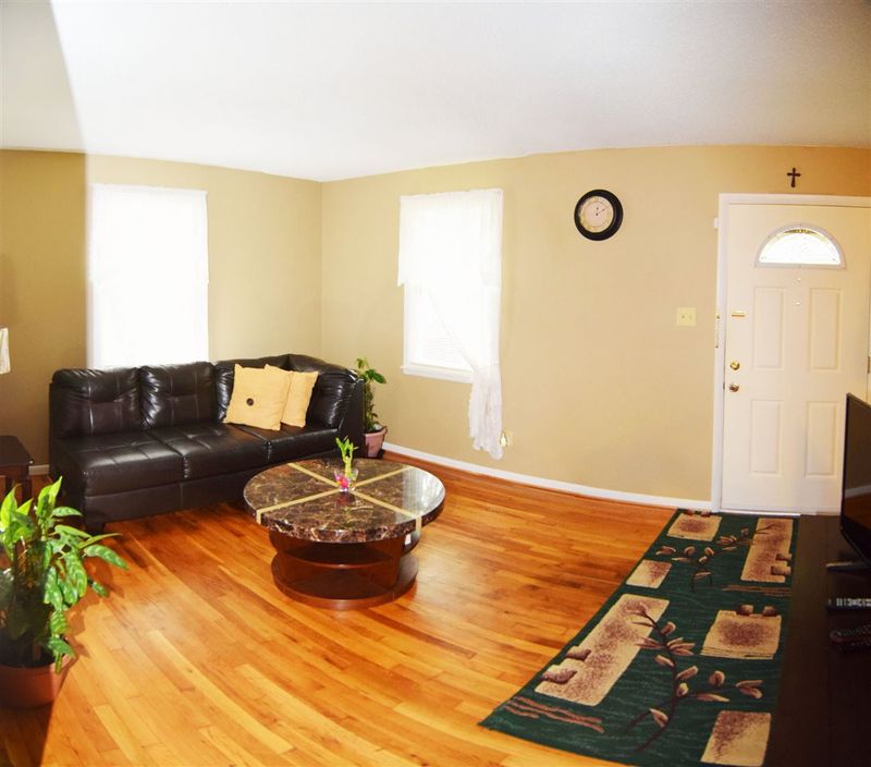 817 Belmont, Raleigh, NC 27610