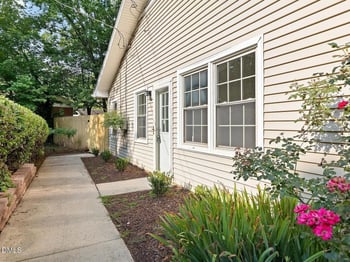 817 Chatham Ln, Raleigh, NC 27610