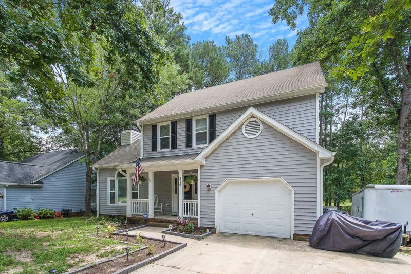 817 Clay Hill Dr, Knightdale, NC 27545