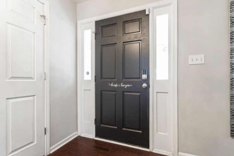 817 Clay Hill Dr, Knightdale, NC 27545
