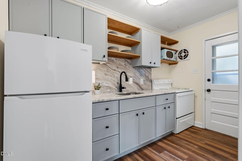 817 Daniels St #B, Raleigh, NC 27605