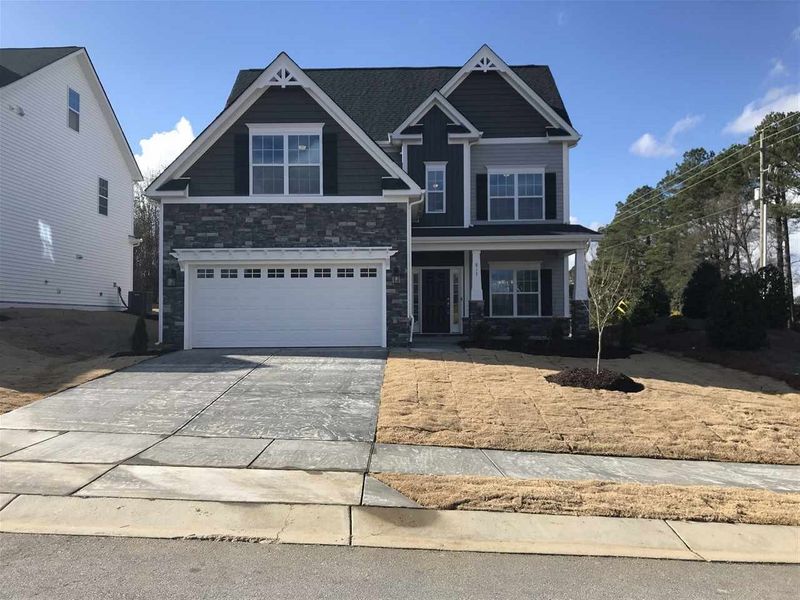 817 Eagle River Dr, Fuquay Varina, NC 27526