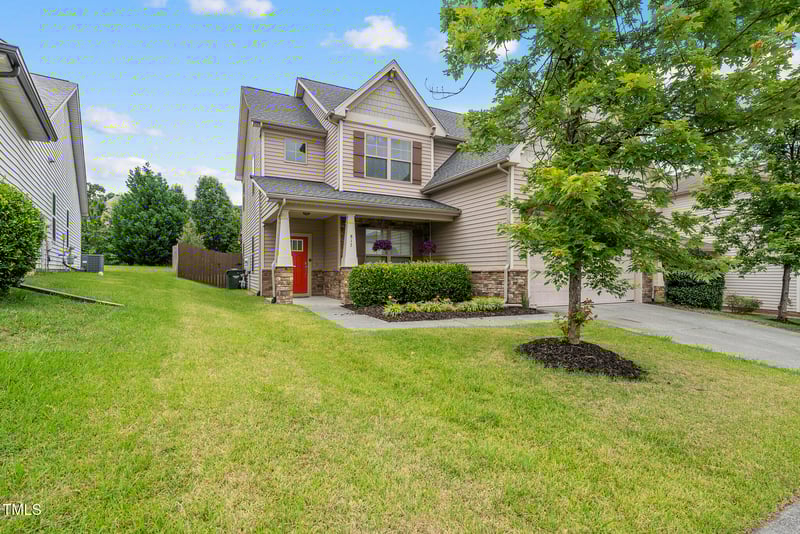 817 Ember Dr, Durham, NC 27703