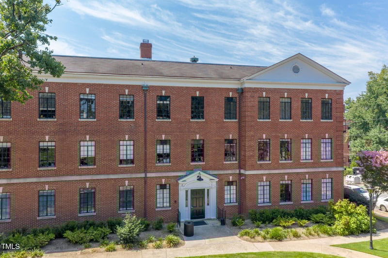 817 Hillsborough St #1b Gold, Raleigh, NC 27603
