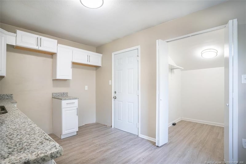 817 Isley St, Fayetteville, NC 28305
