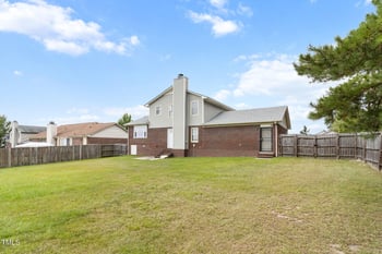 817 Issac Dock Dr, Fayetteville, NC 28314