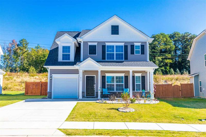 817 Lakemont Dr, Clayton, NC 27520
