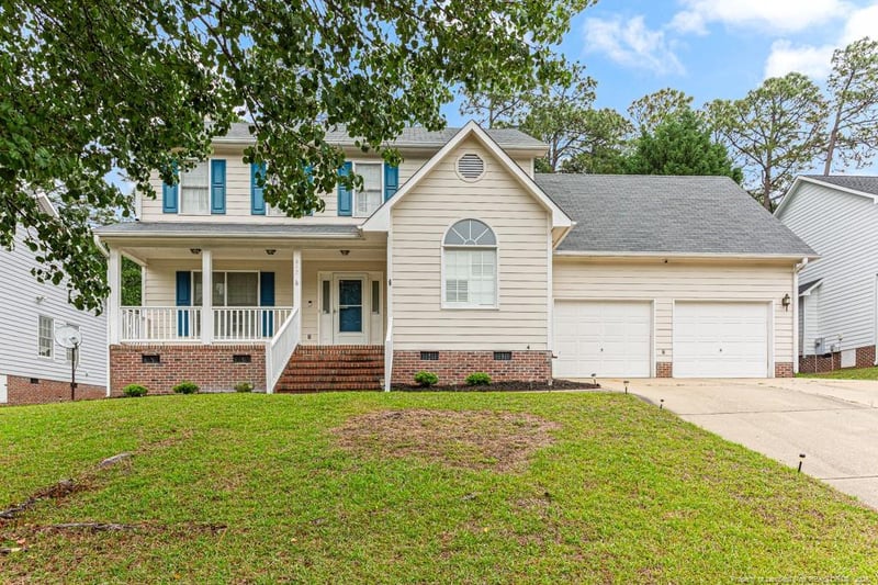 817 Larkspur Dr, Fayetteville, NC 28311